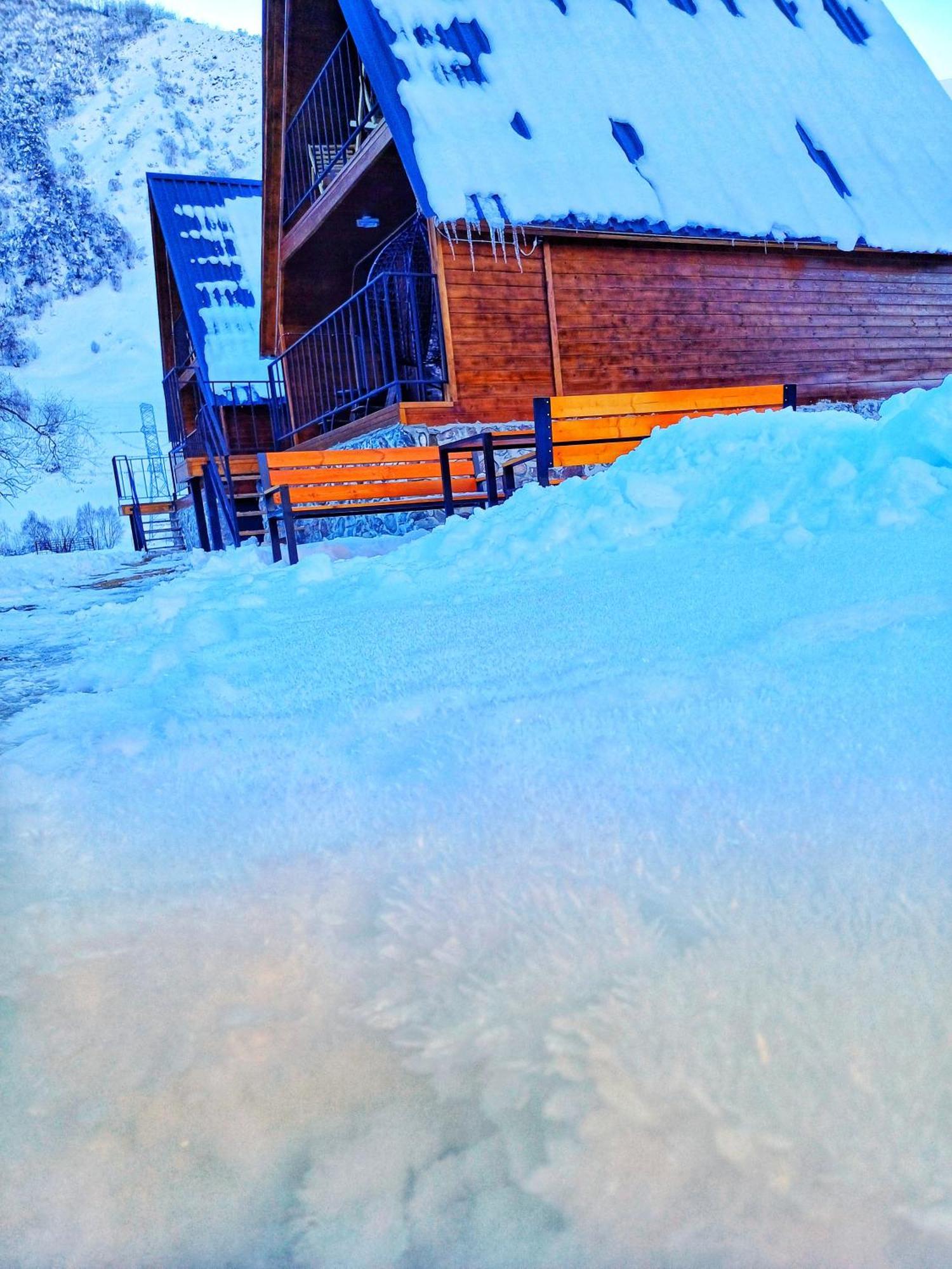 Panorama Cottages In Sno Екстериор снимка