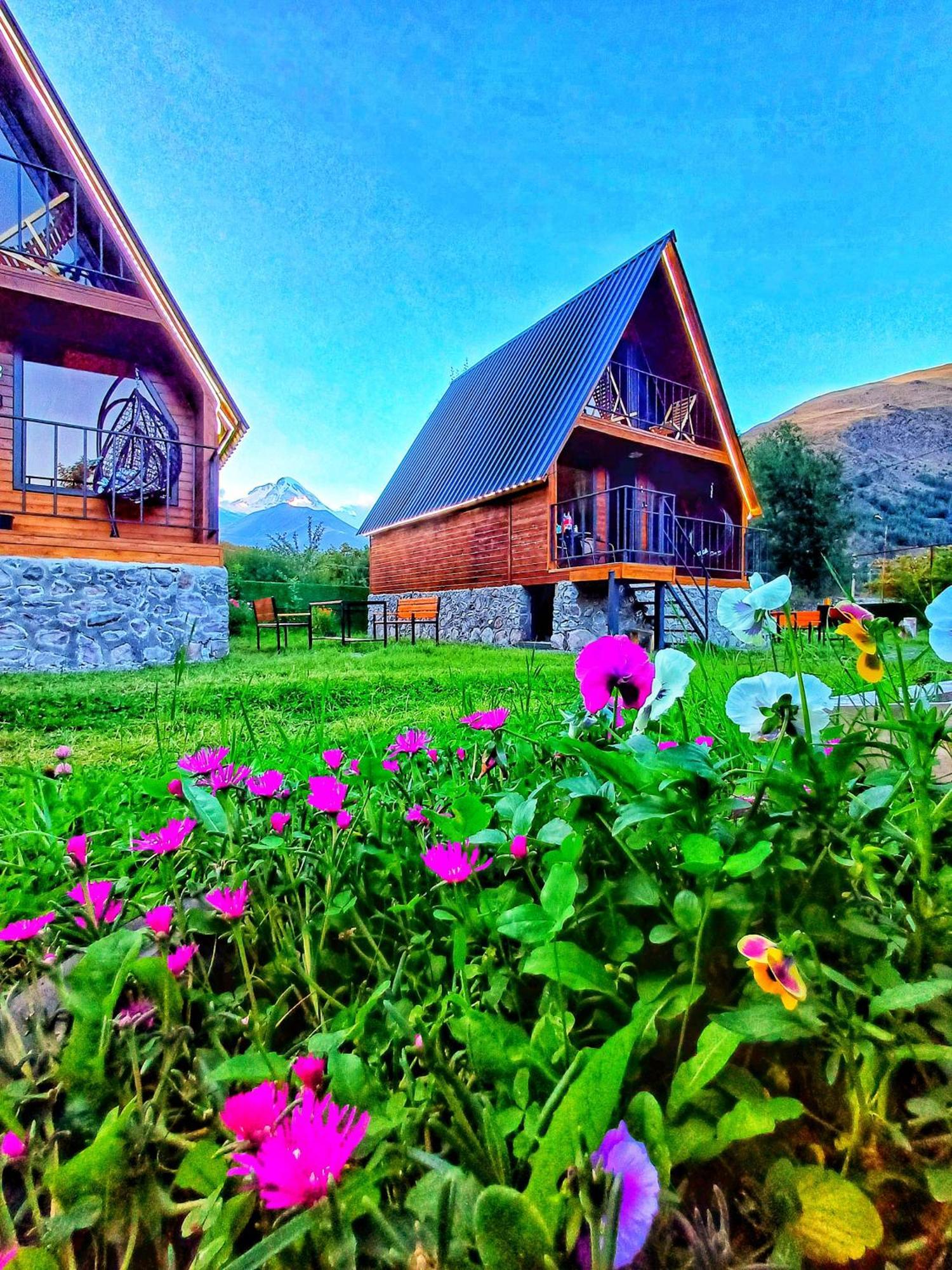 Panorama Cottages In Sno Екстериор снимка